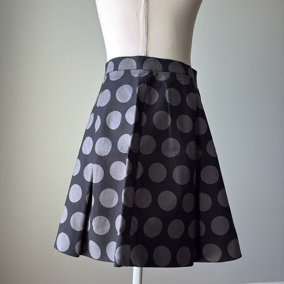 Gap | Black/Gray Polkadot Pleated Mini Circle Skirt - Picture 5 of 9